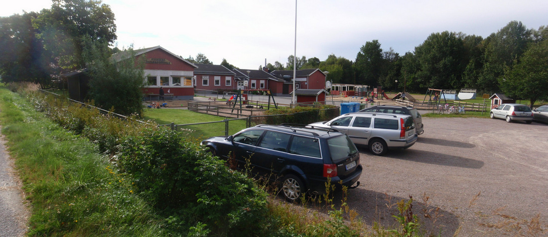 A Grade School (West Side of Kvarsebo).